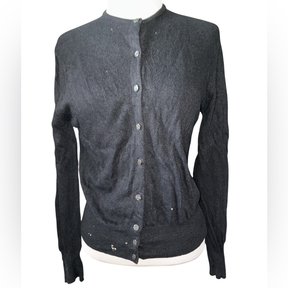 Whitbey cardigan sweater vintage Macy’s 100% cashmere button down size small